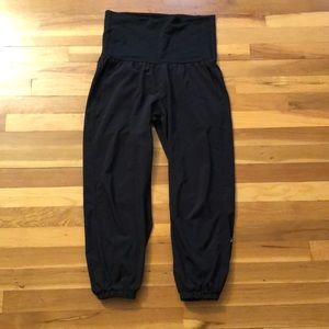 Lululemon Capri Joggers